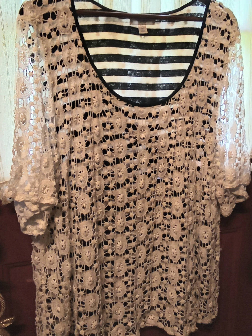 Dressbarn Cream Crochet Floral Overlay Navy Stripes Tunic